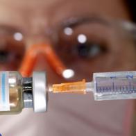 Induksi Vaksin Virus Corona Oxford Beri Respons Kekebalan Tubuh pada Uji Awal