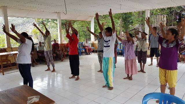 Kegiatan Posbindu Tanjung Sarang Desa Tapobali Kecamatan Wulandoni'