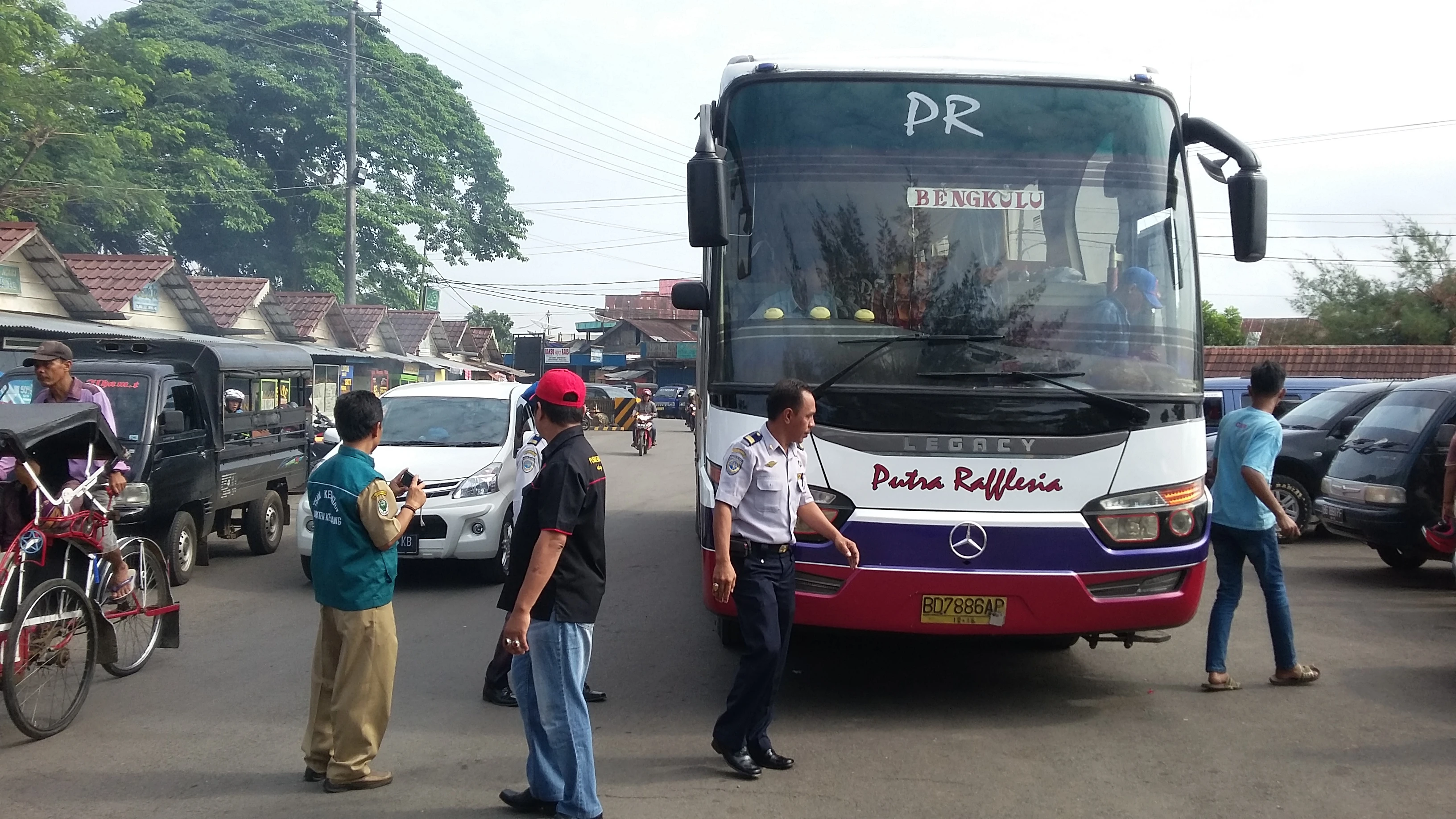 Pemeriksaan Arus Mudik Lebaran Di Kabupaten Benteng