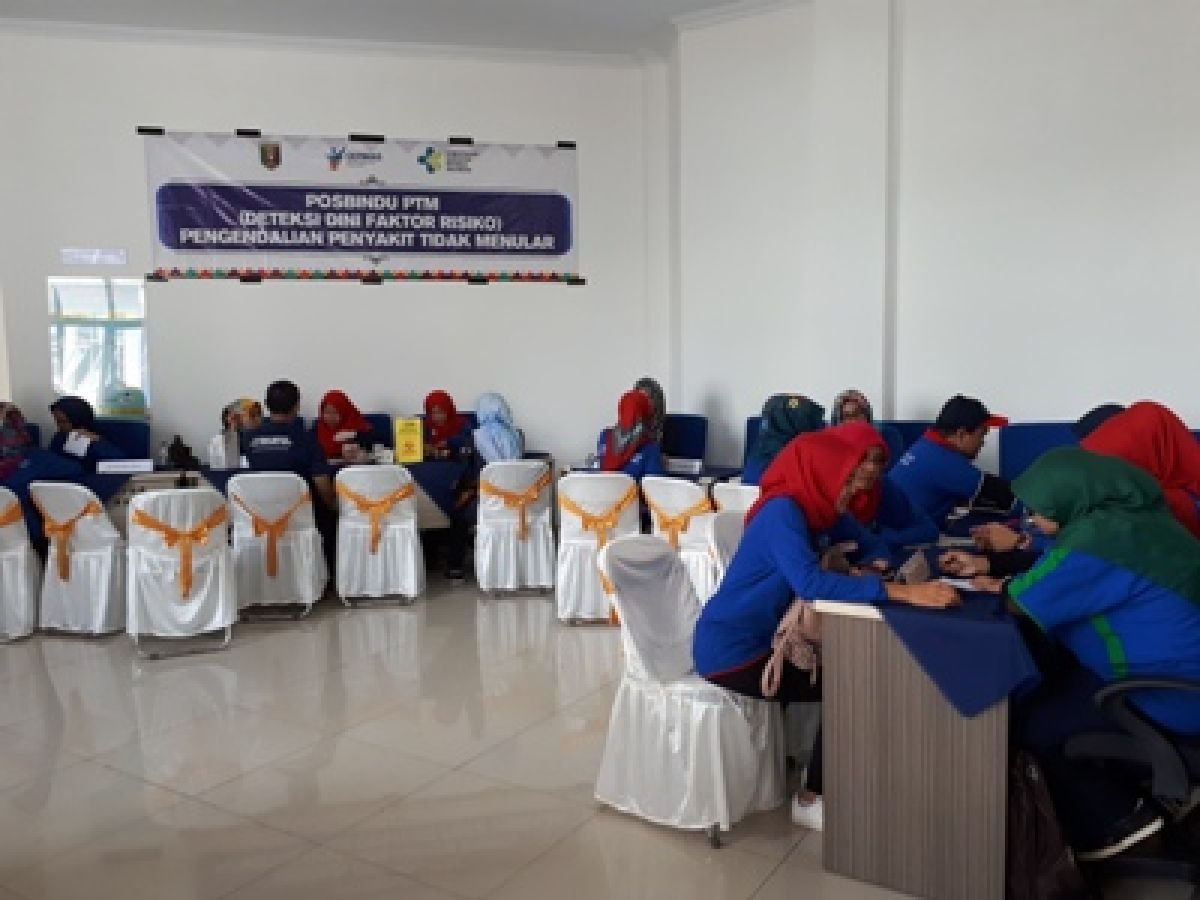 Kegiatan Skrining Faktor Risiko PTM dalam rangka Peringatan Hari Kesehatan Nasional ke 53 Tahun 2017, di Provinsi Lampung'
